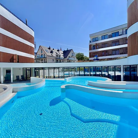 Baltic Waves & 公寓 米兹多洛杰